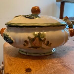 Vintage‎ Louisville Stoneware Soup Tureen With Ladle John B Taylor “Harvest”